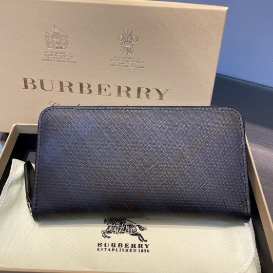 Burberry Single Pull Small Wallet