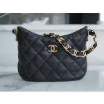 𝗖𝗛𝗔𝗡𝗘𝗟 𝟮𝟐𝑲 new 𝒉𝒐𝒃𝒐 underarm bag