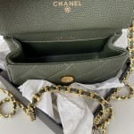 CHANEL 22K's popular black gold flap bag part AP3134