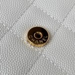 CHANEL 22K's popular black gold flap bag part AP3135