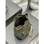SAINT LAURENT  V型绗缝迷你水桶包型号：631052