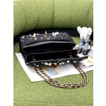 𝗖𝗛𝗔𝗘𝗡𝗟𝗟22c New Pearl Flap Bag