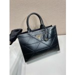 Prada Triangle Diamond Tote Bag 🎉 Tote bag 1ba378