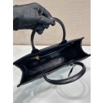 Prada Triangle Diamond Tote Bag 🎉 Tote bag 1ba378