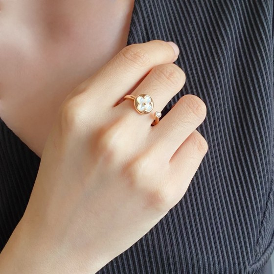 Louis Vuitton Ring