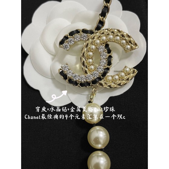 CHANEL necklace