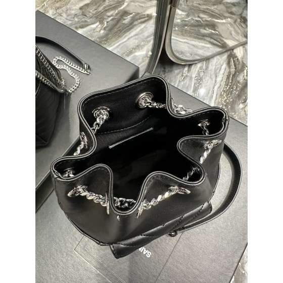 SAINT LAURENT  V型绗缝迷你水桶包型号：631052