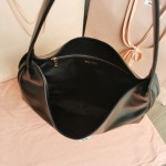 MIU MIU 5BB134 hobo款