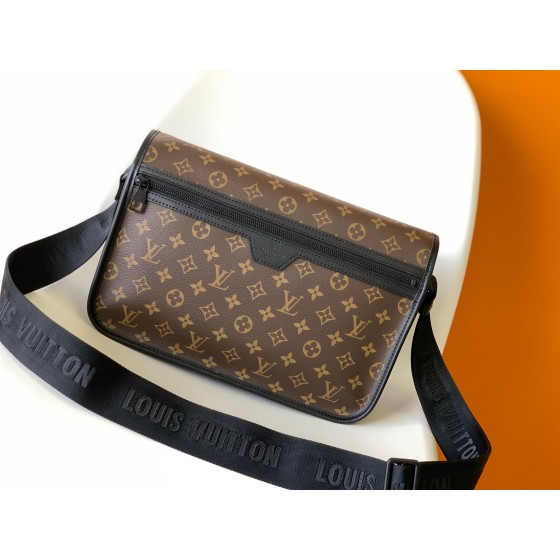 Louis Vuitton ARCHY Medium Messenger Bag m46328 Presbyopia Puzzle Men's Bag