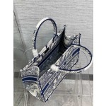 DIOR TOTE Christmas Limited Edition Octomom Collection