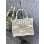 DIOR TOTE Golden Christmas