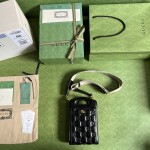 GUCCimatelass é Leather Shoulder Bag Model: 723776