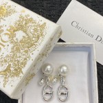 Dior Pig Nose Pearl Earrings