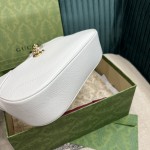 GUCCI Crescent Underarm Package 731817#