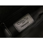 DIOR Princess Diana's Three Grid Series Embroidery Beads in Gold