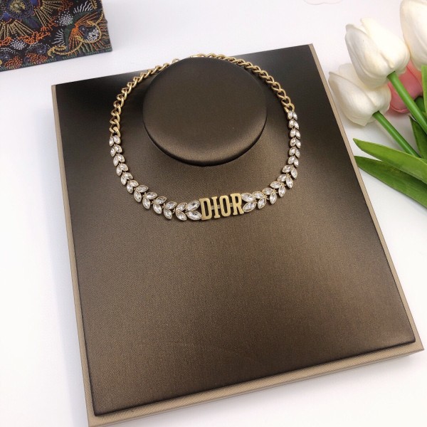 Dior necklace