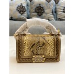 𝗖𝗵𝗮𝗻𝗲𝗹 𝗟𝗲𝗯𝗼𝘆 进口蟒蛇皮 内配小羊皮 最新款重金属手柄包