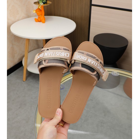 Dior webbing and woolen fitting slippers