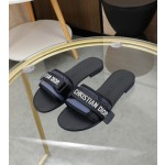 Dior webbing and woolen fitting slippers