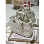 LADY DIOR 95.22「走秀款」