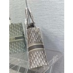 DIOR TOTE classic old flower embroidery