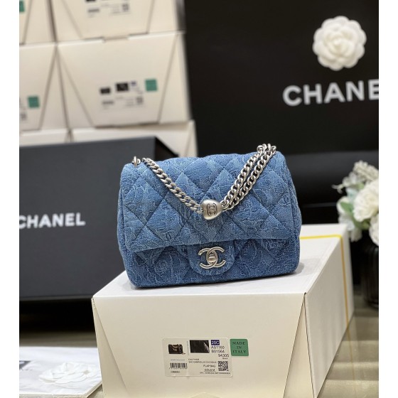CHANEL 23B Autumn/Winter Trailer Series Buckle Big Bang Denim Square Fat Man 3829
