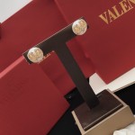 Valentino pearl earrings with V-shaped diamonds