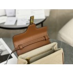 CELINE 𝗠𝗜𝗡𝗜𝗦𝗢𝗙𝗧𝟭𝟲 Model: 10L352