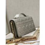 Dior Pearl Handbag Model: 0980