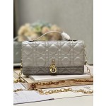 Dior Pearl Handbag Model: 0980