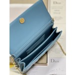 Dior  珍珠手拿包型号：0980