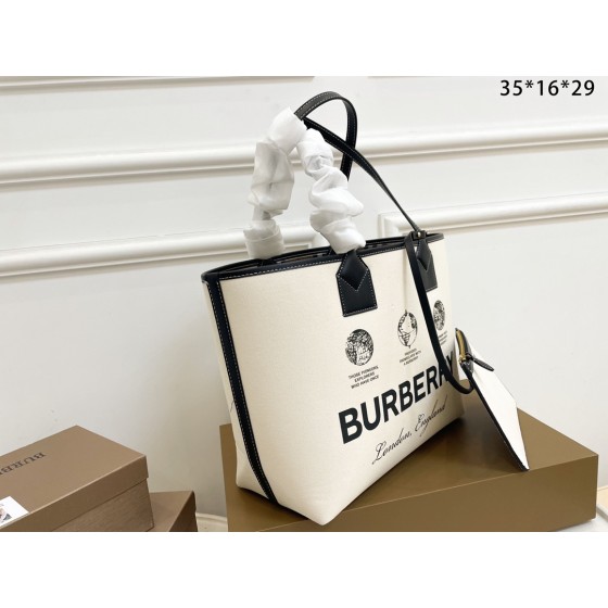 Burberry shopping bag