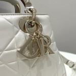 DIOR LADY最新95-22系列