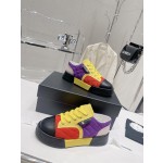 CHANEL cotton candy diamond pattern biscuit shoes