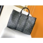 Louis Vuitton M46451 black flower as Sac Plat series