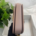 Dior 蒙田avenue  M9260复古粉