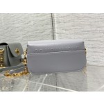 Dior's latest 30 Montaigne Avenue series 0322