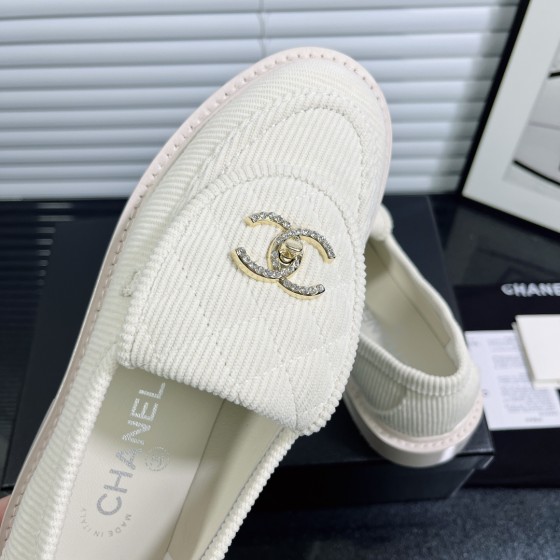 CHANEL Lefu shoes