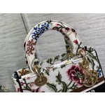 Dior's Five Grid Unique Flower Embroidery 6605