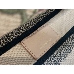 Dior Five Grid Apricot Iris 6605