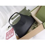 GUCCI shoulder backpack model ✨ model ✨ seven hundred and twenty-six thousand two hundred and seventy-four