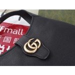 GUCCI shoulder backpack model ✨ model ✨ seven hundred and twenty-six thousand two hundred and seventy-four