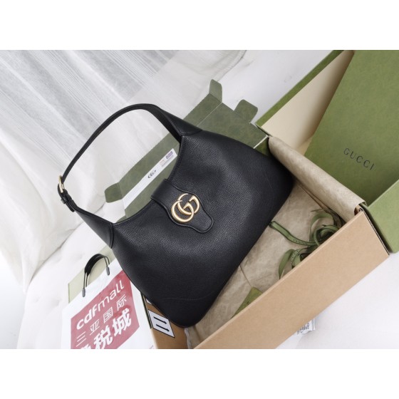 GUCCI shoulder backpack model ✨ model ✨ seven hundred and twenty-six thousand two hundred and seventy-four