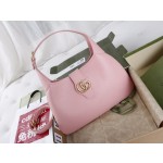 GUCCI shoulder backpack model ✨ model ✨ seven hundred and twenty-six thousand two hundred and seventy-four