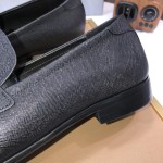Prada genuine leather business suit shoes
