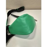 Prada triangle bag 🎉 2VH155 Plain