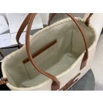 𝐂𝐞𝐥𝐢𝐧𝐞 New canvas drawstring bag model: 199973