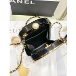 𝗖𝗛𝗔𝗡𝗘𝗟𝐒𝐒𝐒 2023 Early Spring Game console series pairing