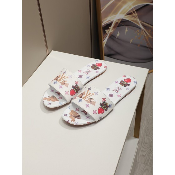 Louis Vuitton New Flat Low Slotted Trailer