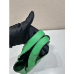 Prada vegetable basket 🎉🎉 ✨New Bucket Bag✨1BG335